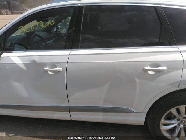 WA1LAAF77JD052072 Audi Q7 Premium Plus
