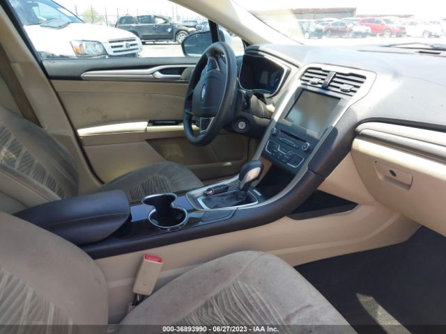 3FA6P0H70GR282051 Ford FUSION SE