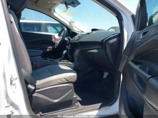 Ford ESCAPE S 2018 1FMCU0F75JUC12324 Image 11