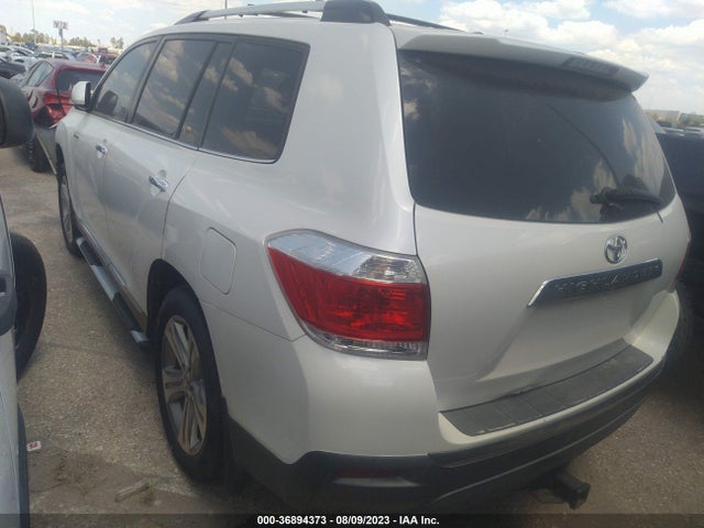 Ford FOCUS S 2014 1FADP3E23EL183494 Image 3