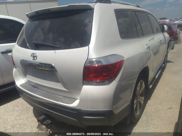 Ford FOCUS S 2014 1FADP3E23EL183494 Image 4