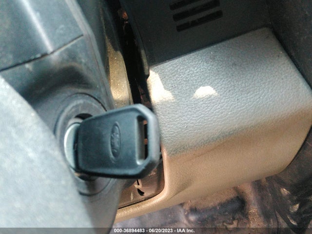 1FTMF1C86GKD05461 Ford F-150 Xl/xlt