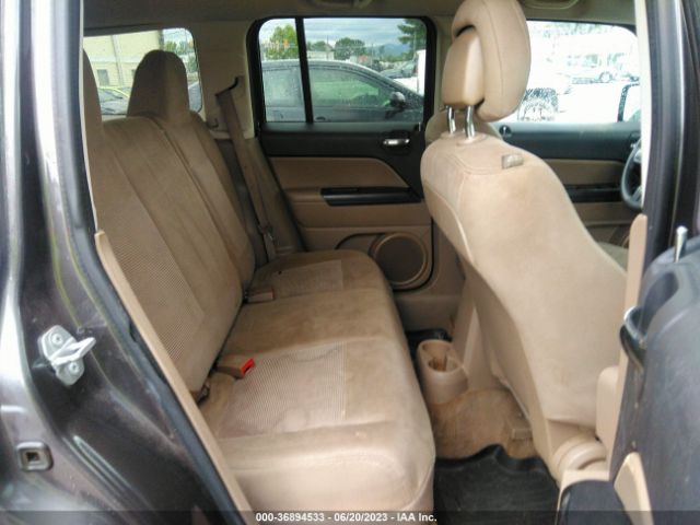 1C4NJPBA8GD528731 Jeep Patriot Sport