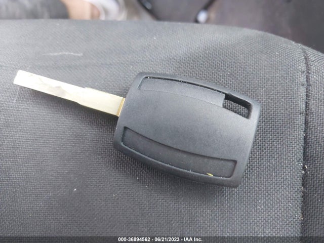 Ford FOCUS SE 2015 1FADP3F23FL367995 Image 3