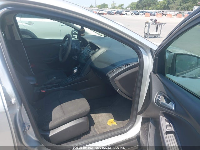Ford FOCUS SE 2015 1FADP3F23FL367995 Image 7