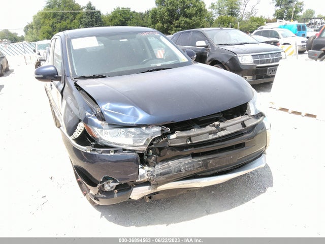 JA4AD3A38GZ022704 Mitsubishi Outlander Se/sel