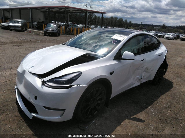 Tesla Model Y Long Range 2022 7SAYGDEE4NF550405 Image 2