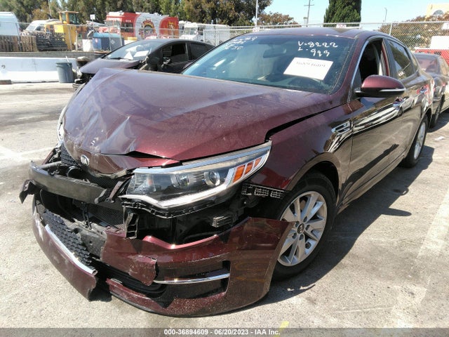 KIA Optima Lx 2018 5XXGT4L33JG198222 Image 2