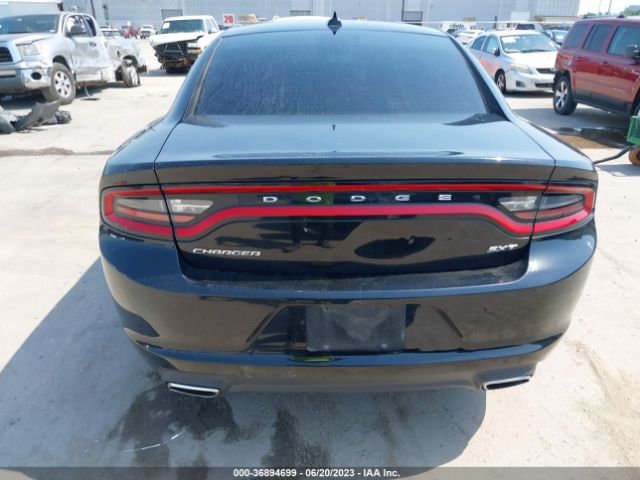 2C3CDXHG4FH800935 Dodge Charger Sxt