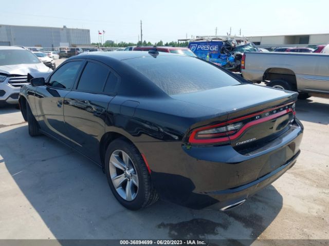 2C3CDXHG4FH800935 Dodge Charger Sxt