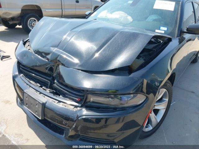 2C3CDXHG4FH800935 Dodge Charger Sxt