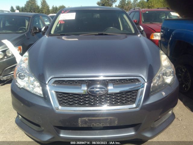 4S3BMBD67E3014443 Subaru Legacy 2.5i Premium