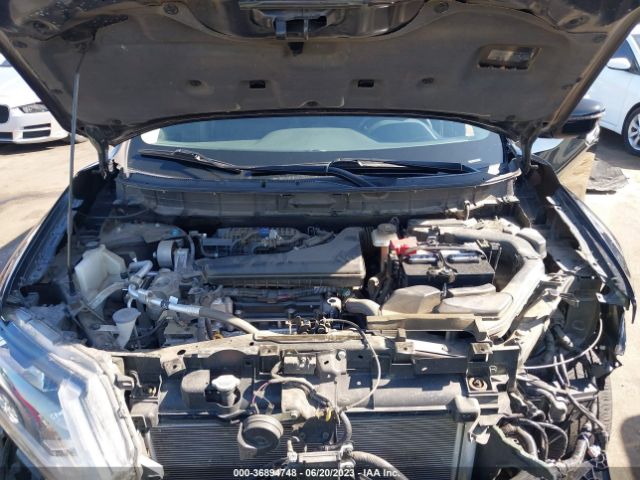 5N1AT2MT1JC799813 Nissan ROGUE SV