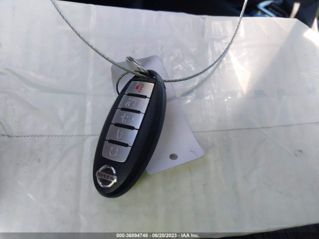 5N1AT2MT1JC799813 Nissan ROGUE SV
