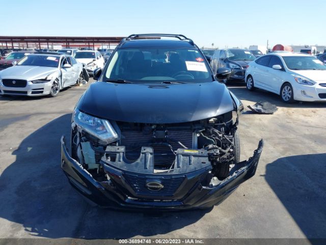 5N1AT2MT1JC799813 Nissan ROGUE SV