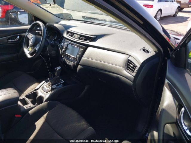 5N1AT2MT1JC799813 Nissan ROGUE SV
