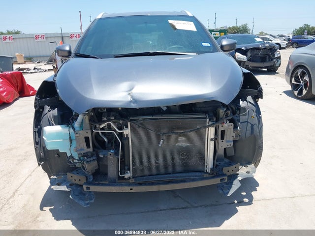 2018 NISSAN KICKS SV VIN: 3N1CP5CUXJL543318