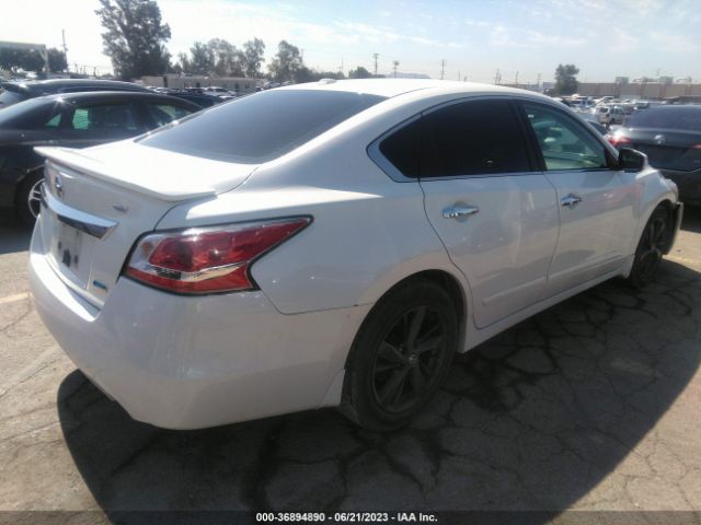 1N4AL3AP1EC406101 Nissan Altima 2.5 Sv