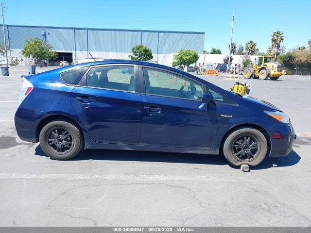 Toyota Prius Four/five/three/one/two 2014 JTDKN3DU0E1778311 Image 5