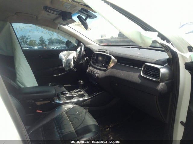 2017 KIA SORENTO EX VIN: 5XYPHDA17HG274386
