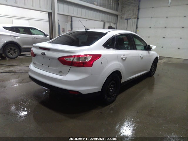 2013 FORD FOCUS SE VIN: 1FADP3F24DL235924
