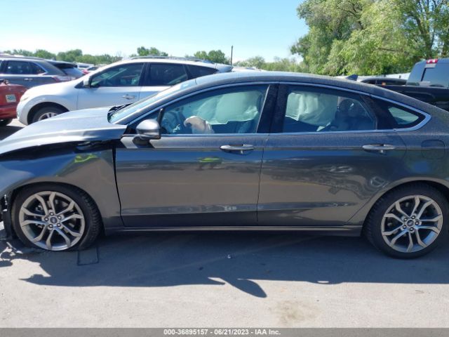 3FA6P0CD3KR134000 Ford FUSION SEL