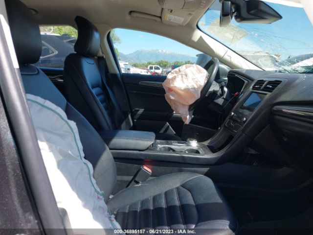 3FA6P0CD3KR134000 Ford FUSION SEL