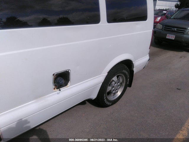 2005 CHEVROLET ASTRO PASSENGER VIN: 1GNEL19X95B128971