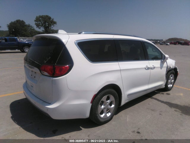 2C4RC1EG2HR727460 Chrysler Pacifica Touring-l Plus