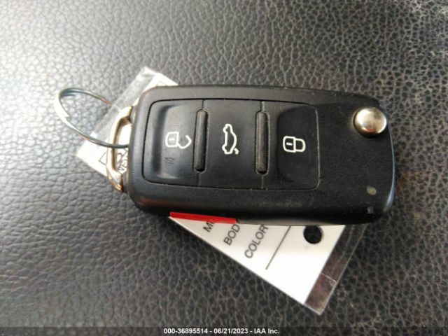 3VWB67AJ1HM321221 Volkswagen Jetta 1.4t Se