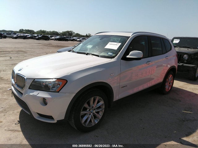 BMW X3 Xdrive28i 2014 5UXWX9C50E0D42395 Image 2