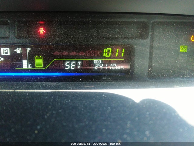 Toyota Prius V Two/five/three/four 2017 JTDZN3EU6HJ061123 Image 7