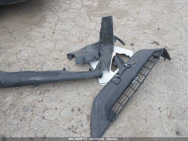 Toyota RAV4 LE 2022 2T3H1RFV9NW232302 Image 4