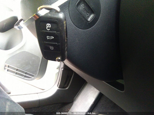 3VWDB7AJ1HM282800 Volkswagen Jetta 1.4t Se