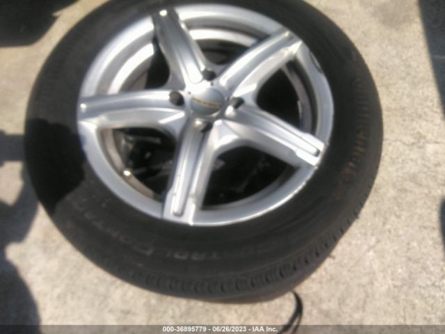 3N1CN7APXFL854883 Nissan VERSA SV
