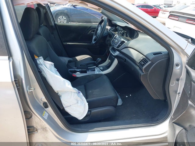 Honda Accord Sedan Lx 2015 1HGCR2F33FA114627 Image 5