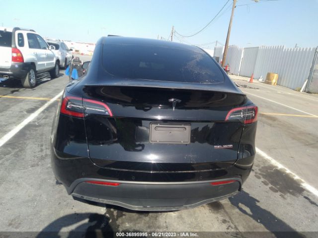 7SAYGDEF1NF538088 Tesla Model Y Performance