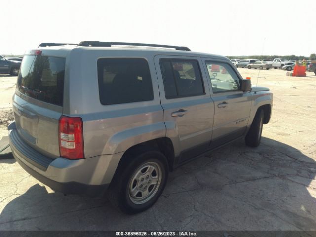 1C4NJPBA3FD138571 Jeep Patriot Sport