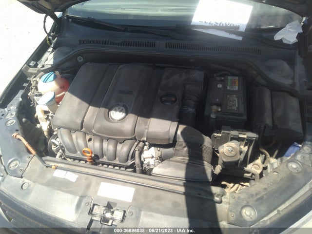 2011 VOLKSWAGEN JETTA SEDAN SE W VIN: 3VWDZ7AJ1BM307679