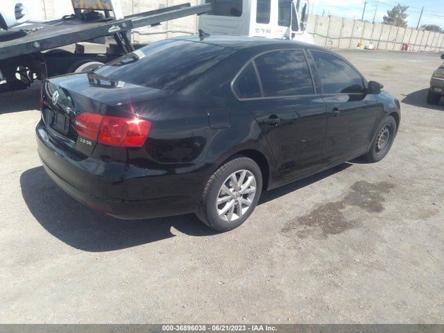2011 VOLKSWAGEN JETTA SEDAN SE W VIN: 3VWDZ7AJ1BM307679