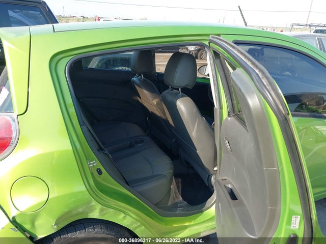 Chevrolet SPARK LS 2014 KL8CB6S95EC585968 Image 8
