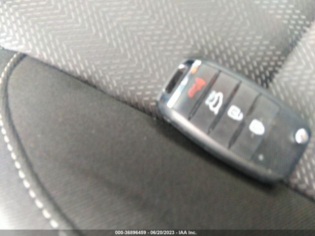 KNDPM3AC0L7678501 KIA Sportage Lx