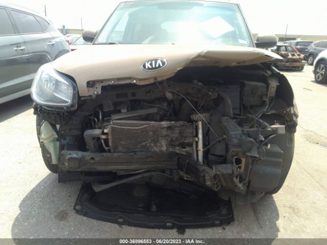 KNDJN2A29E7013068 KIA Soul Base