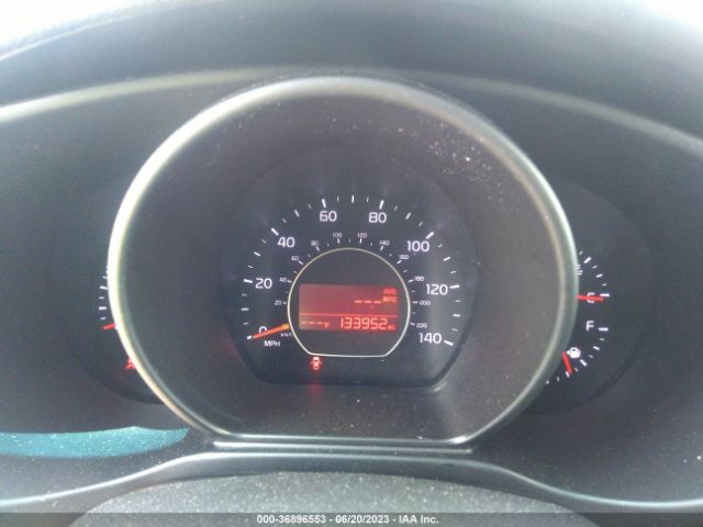 KNDJN2A29E7013068 KIA Soul Base