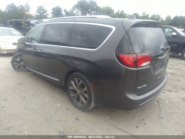 2C4RC1GG8HR665110 Chrysler Pacifica Limited