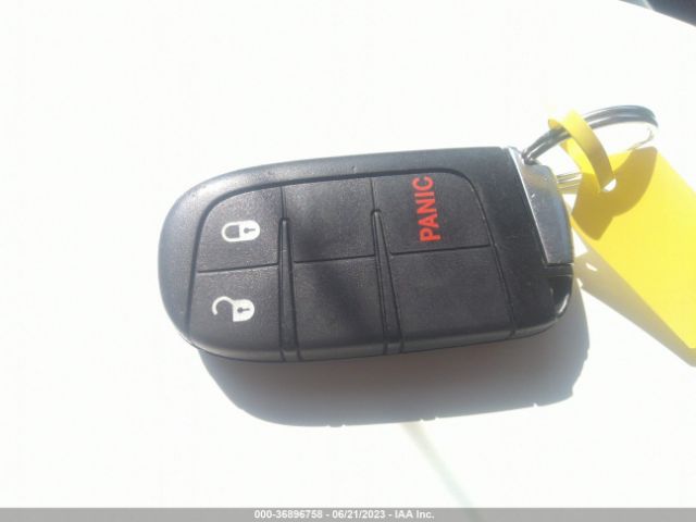 3C4PDDBG3JT278660 Dodge Journey Sxt
