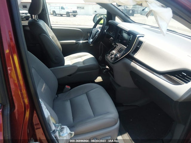 Toyota Sienna Xle Auto Access 2018 5TDYZ3DC7JS945606 Image 11