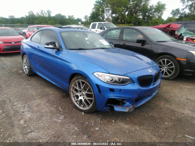 2017 WBA2H9C31HV987070 main image