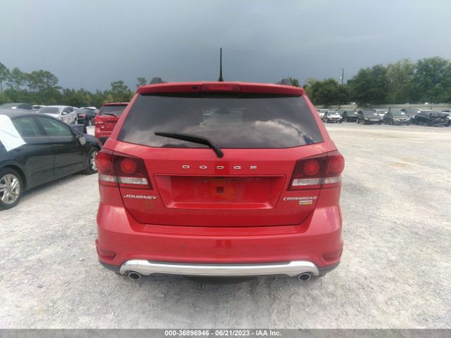 3C4PDCGG8JT503657 Dodge Journey Crossroad