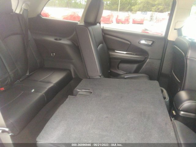 3C4PDCGG8JT503657 Dodge Journey Crossroad